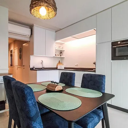 Cozy In With Wifi Διαμέρισμα