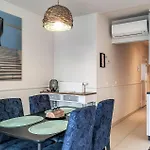 Lejlighed Cozy In With Wifi *